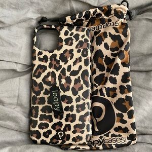 Cheetah loopy case for iPhone 11 Pro Max